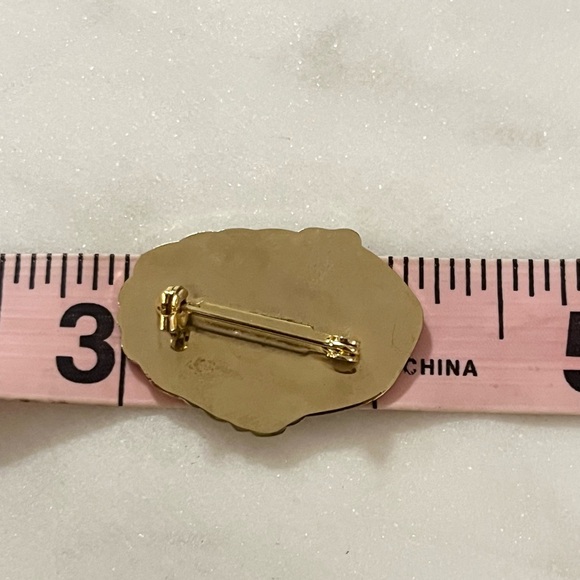 Vintage Santa Claus Pin - Picture 8 of 10